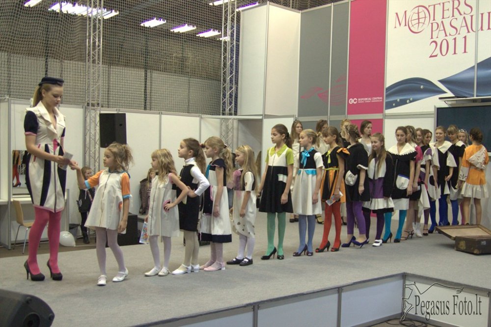 moters_pasaulis_modeliu_mokykla_176